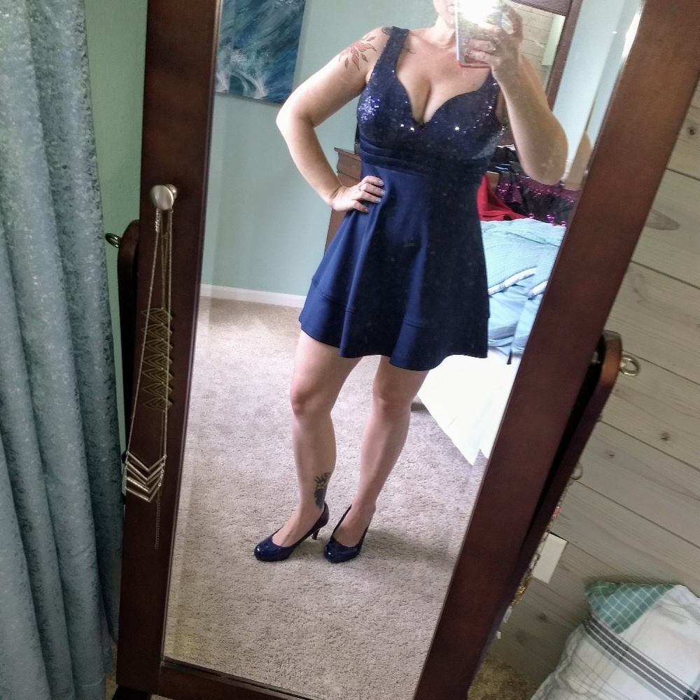 Beautiful blue dress with sequin accents